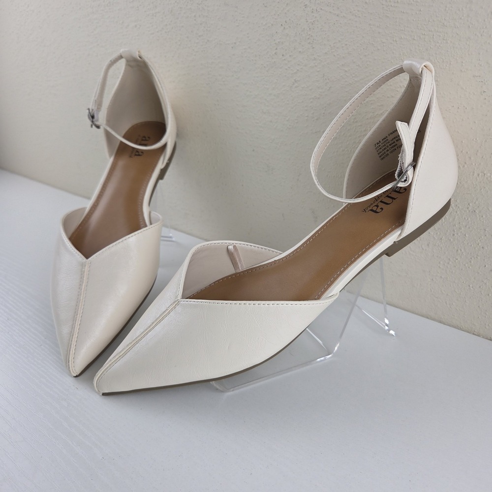 A.N.A Francis Women's Flats Cream Pointed Toe Ankle Strap Shoes Size 7M NWOB